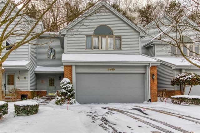 front view picture of 6565 Ridgeview Dr, Clarkston, MI. 48346