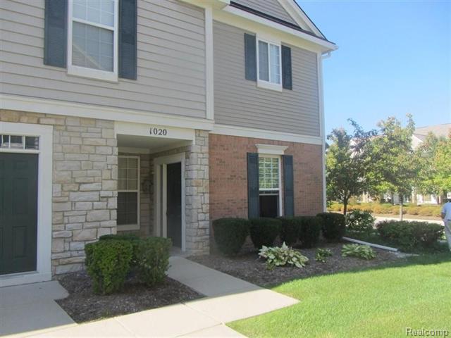 front view picture of 1020 Alameda Blvd, Troy, MI. 48085