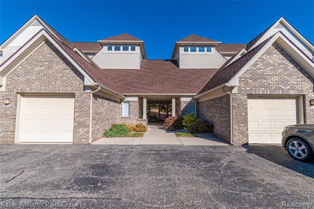 front view picture of 867 Amanda Ln, Pontiac, MI. 48340