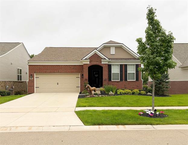 front view picture of 3057 Sumerlyn Ct, Auburn Hills, MI. 48326