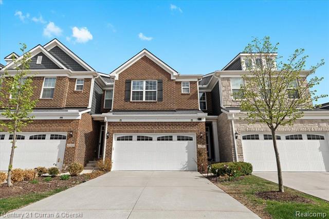 front view picture of 43393 Chancellor Ln, Novi, MI. 48375