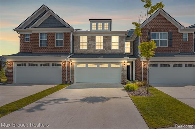 front view picture of 43629 Prospect Ln, Novi, MI. 48375