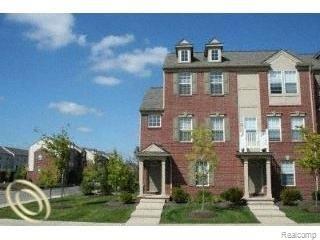 front view picture of 44628 Gwinnett Loop, Novi, MI. 48377