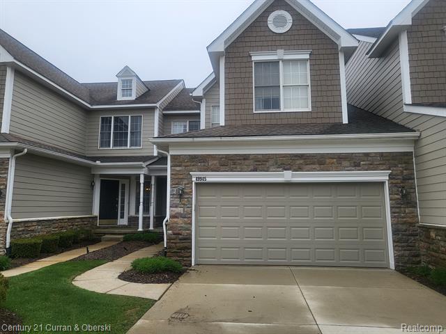 front view picture of 49945 Streamwood Dr, Novi, MI. 48374