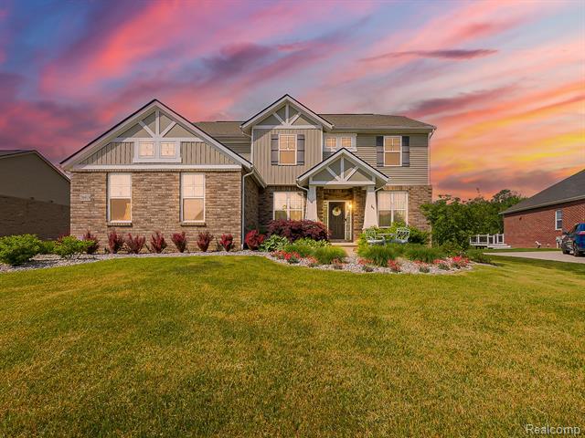 front view picture of 26919 Belmont Ct, South Lyon, MI. 48178