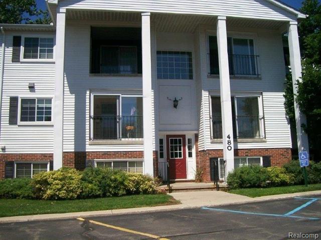 front view picture of 480 Baldwin Ave # 12, Rochester, MI. 48307