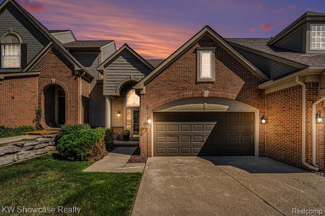 front view picture of 9064 Rhyan Rd, White Lake, MI. 48386