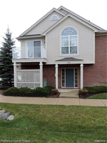 front view picture of 27201 Chesapeake Cir, Walled Lake, MI. 48390