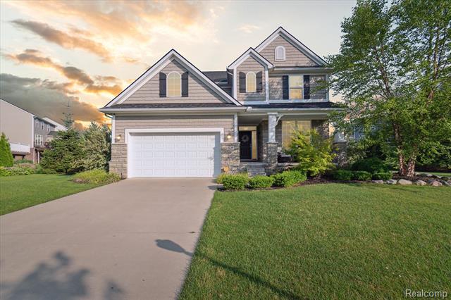 front view picture of 2236 Adel Dr, Wixom, MI. 48393