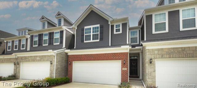 front view picture of 4823 Broomfield Way, Lake Orion, MI. 48359