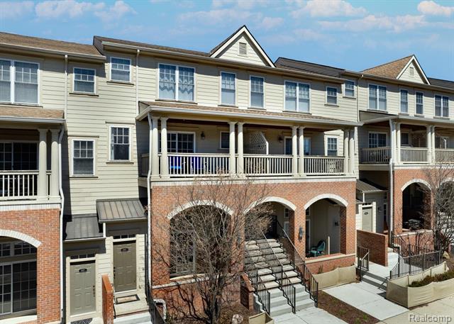 front view picture of 3919 Forester Blvd, Auburn Hills, MI. 48326