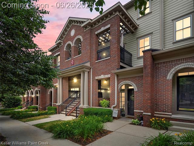 front view picture of 3991 Forester Blvd, Auburn Hills, MI. 48326