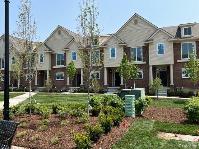 front view picture of 41596 Orianna Ln, Novi, MI. 48375