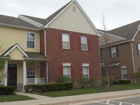 front view picture of 17699 Windflower Dr, Southfield, MI. 48076