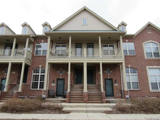 front view picture of 156 Sandy Ln, Walled Lake, MI. 48390