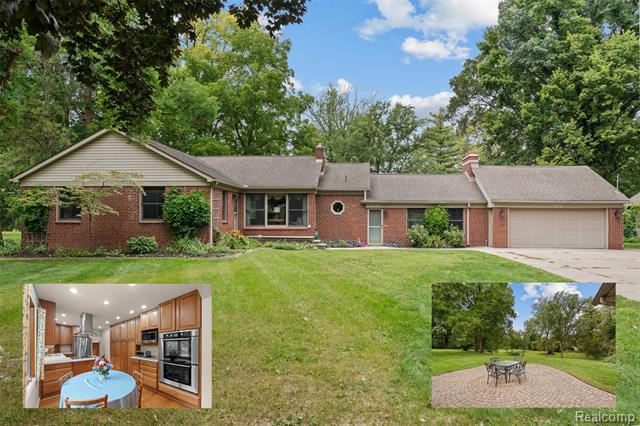 front view picture of 38481 Riverside, Clinton Township, MI. 48036