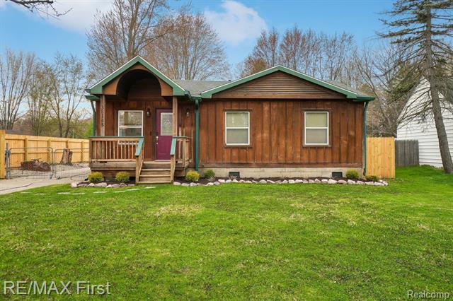 front view picture of 38145 Chartier, Harrison Township, MI. 48045
