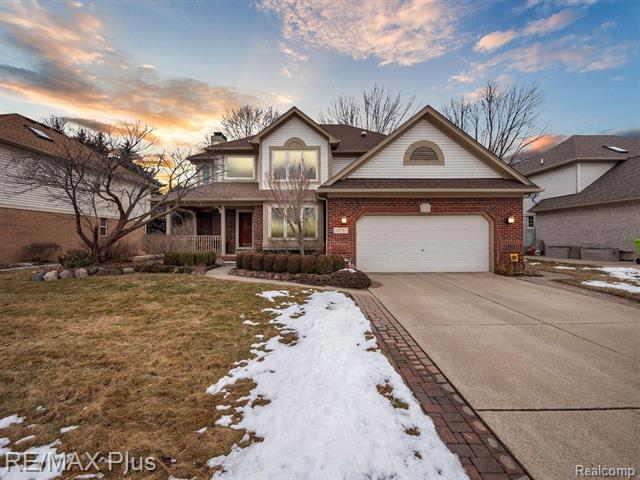 front view picture of 24781 Camille, Harrison Township, MI. 48045