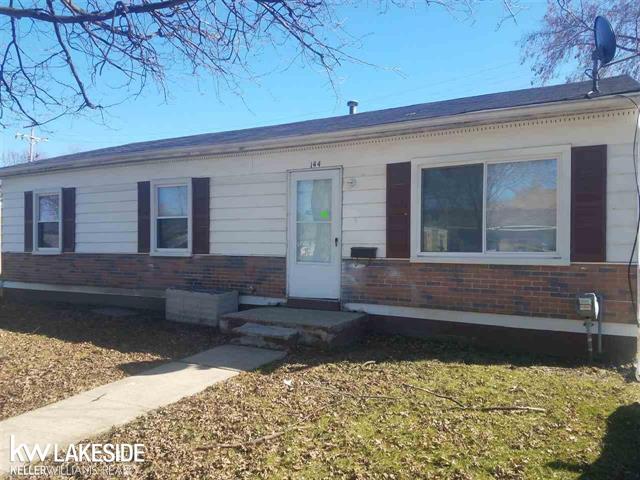 front view picture of 144 Court St, Mount Clemens, MI. 48043