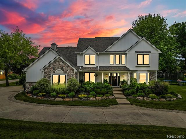 front view picture of 24505 Sherbeck, Clinton Township, MI. 48036