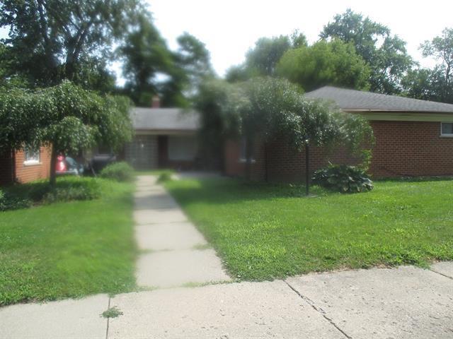 front view picture of 127 Court St, Mount Clemens, MI. 48043