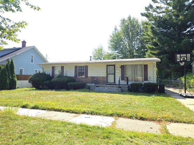 front view picture of 50 Michigan Ave, Mount Clemens, MI. 48043