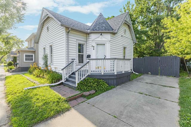 front view picture of 44 Union St, Mount Clemens, MI. 48043