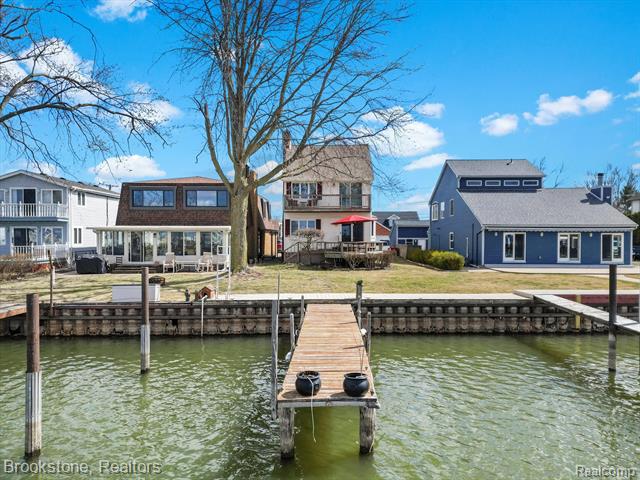 front view picture of 29819 Riverside Bay, Harrison Township, MI. 48045