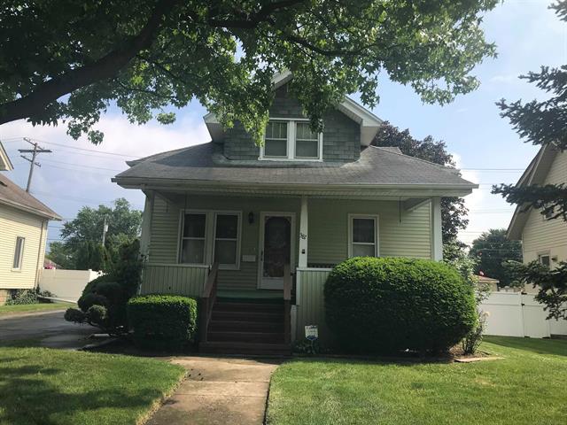 front view picture of 387 Cass Ave, Mount Clemens, MI. 48043
