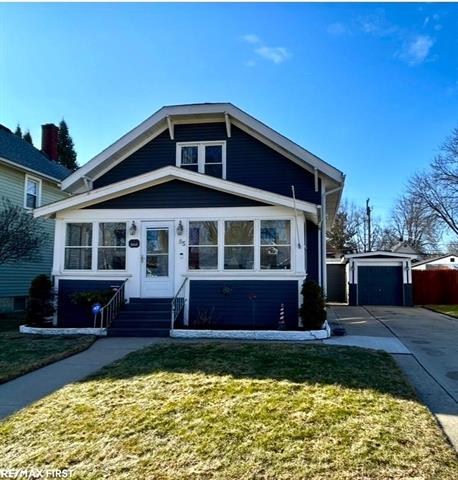 front view picture of 85 Kendrick Ave, Mount Clemens, MI. 48043