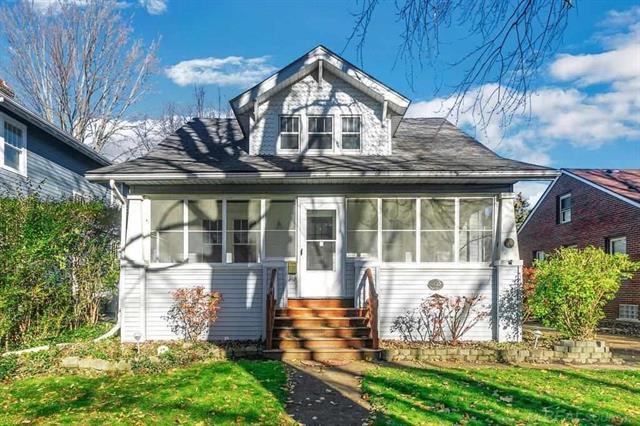 front view picture of 76 Gallup Ave, Mount Clemens, MI. 48043