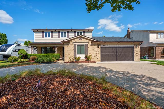 front view picture of 14651 Lakeshore Dr, Sterling Heights, MI. 48313