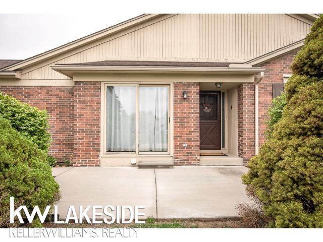 front view picture of 15904 Plymouth Dr, Clinton Township, MI. 48038