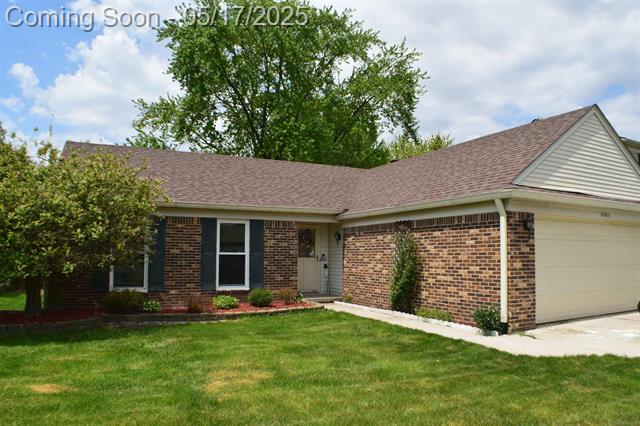 front view picture of 45471 Ronnen Dr, Macomb, MI. 48044