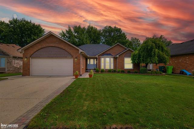 front view picture of 46146 Snowbird Dr, Macomb, MI. 48044
