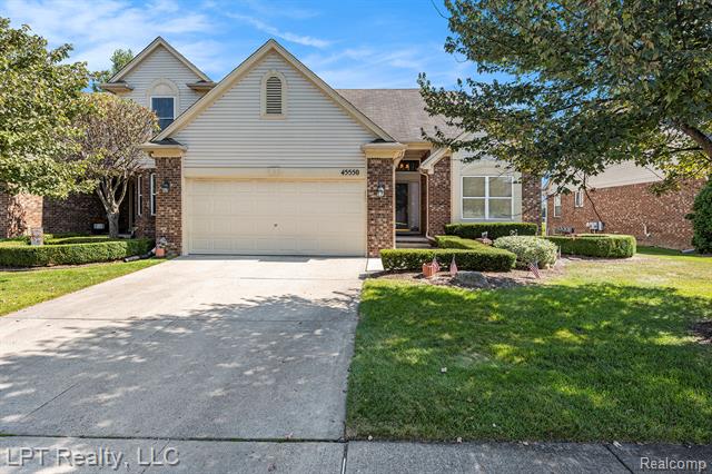 front view picture of 45550 Rathmore Dr, Macomb, MI. 48044