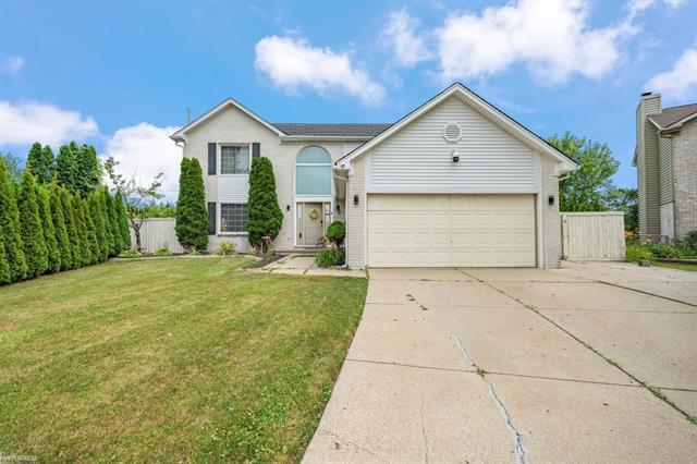 front view picture of 46459 Prince Dr, New Baltimore, MI. 48051