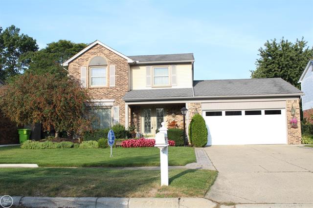 front view picture of 47165 Susan, Macomb, MI. 48044
