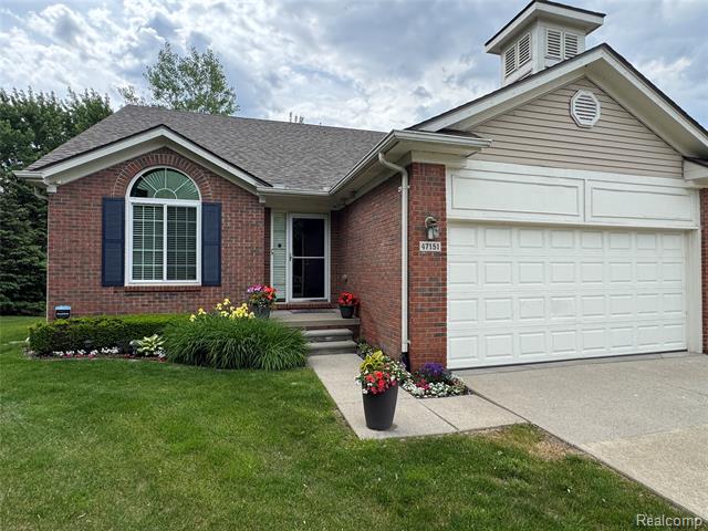 front view picture of 47151 Admirals Cove Ln, New Baltimore, MI. 48051