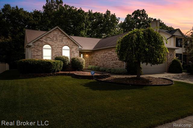 front view picture of 46526 Serenity Dr, Macomb, MI. 48044
