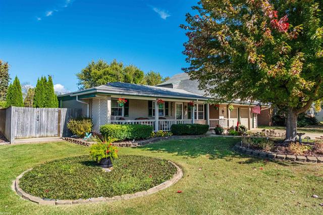 front view picture of 27327 Wyly, New Baltimore, MI. 48047