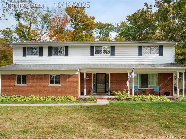 front view picture of 47848 Sonnett Dr, Macomb, MI. 48042