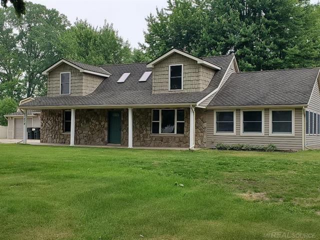 front view picture of 47474 Sugarbush, New Baltimore, MI. 48047