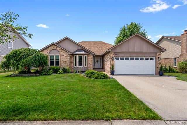 front view picture of 48649 Arnold Dr, Macomb, MI. 48044