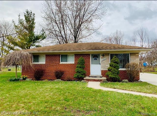 front view picture of 48059 Pheasant, New Baltimore, MI. 48047