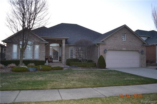 front view picture of 49213 Dunhill Dr, Macomb, MI. 48044