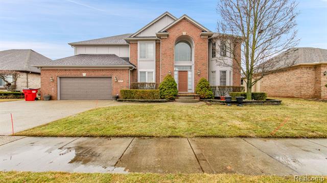 front view picture of 48777 Strawberry Kno, Macomb, MI. 48044