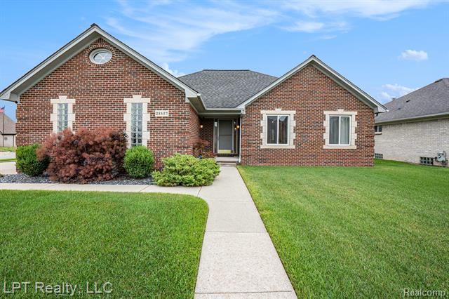 front view picture of 28687 Squire Dr, New Baltimore, MI. 48047