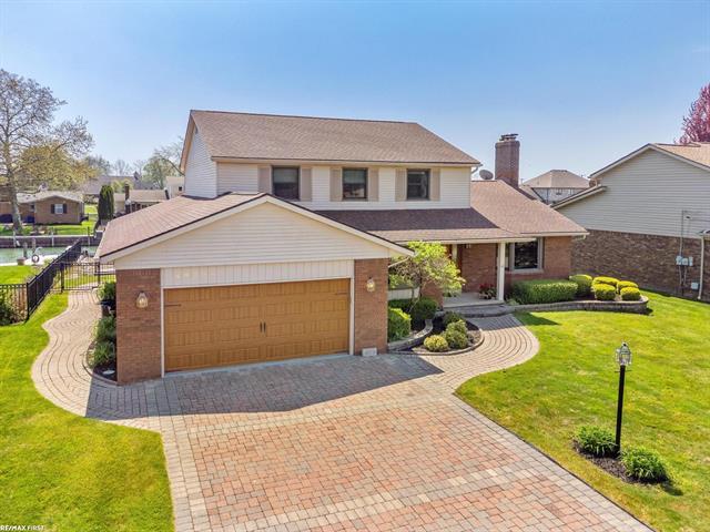front view picture of 49708 Nautical, New Baltimore, MI. 48047