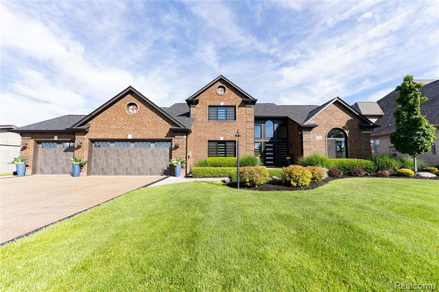 front view picture of 49729 Nautical, New Baltimore, MI. 48047